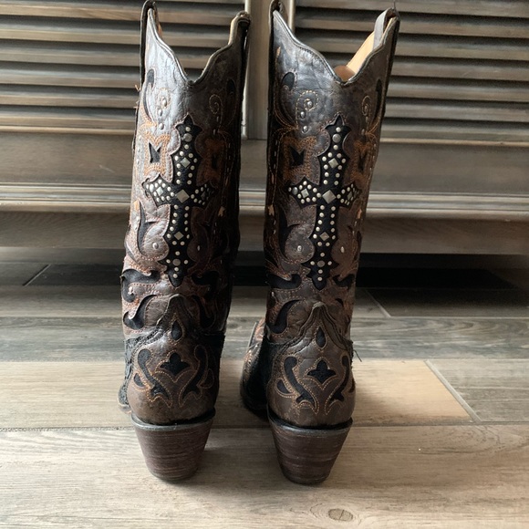 Corral Swarovski Gem and Metallic Studded Boot - Picture 6 of 8